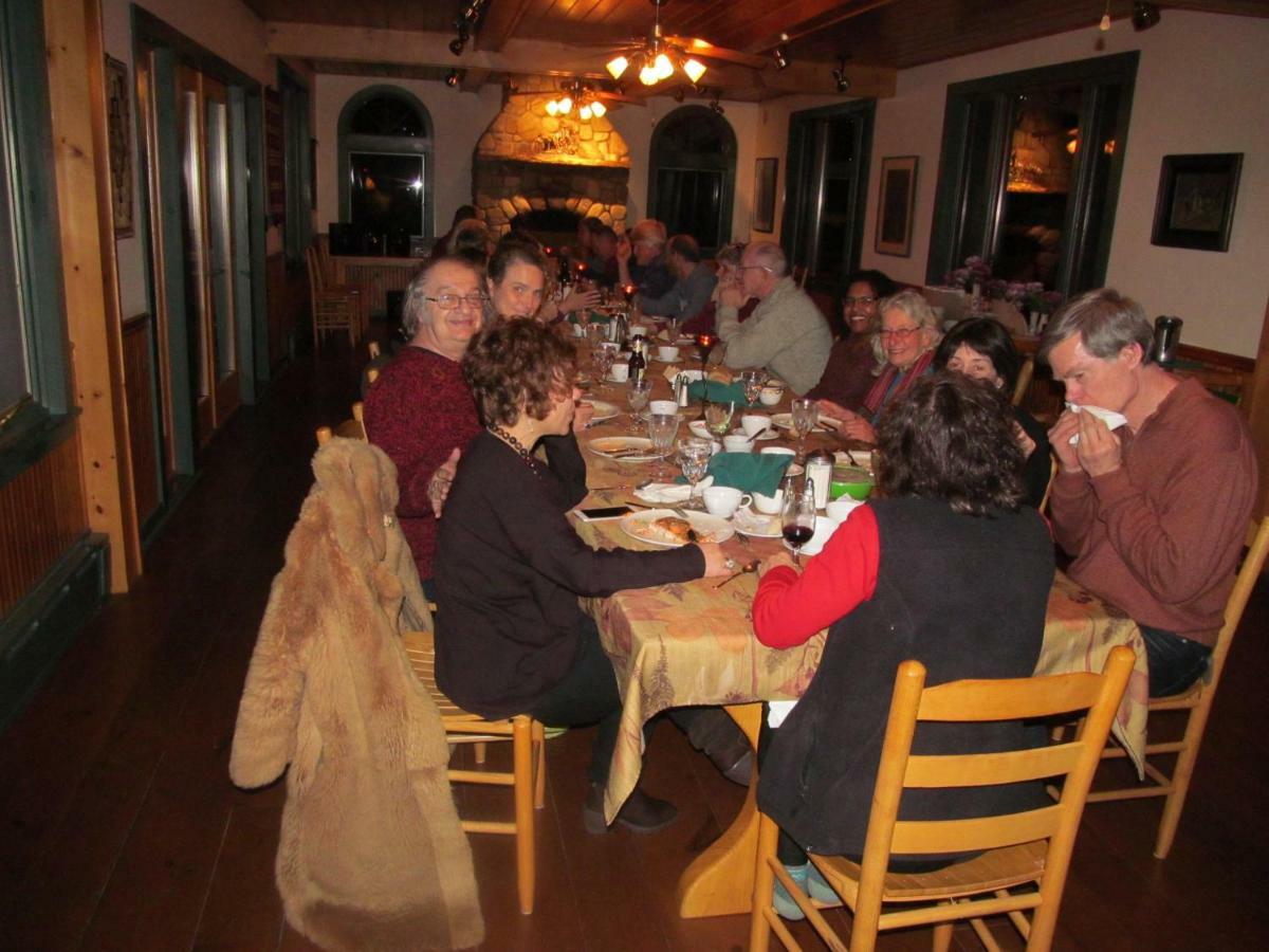 Keene Valley Trails End Inn المظهر الخارجي الصورة